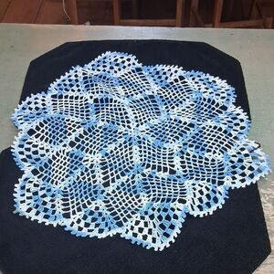 18.5" Shades Of Blue And White Doily